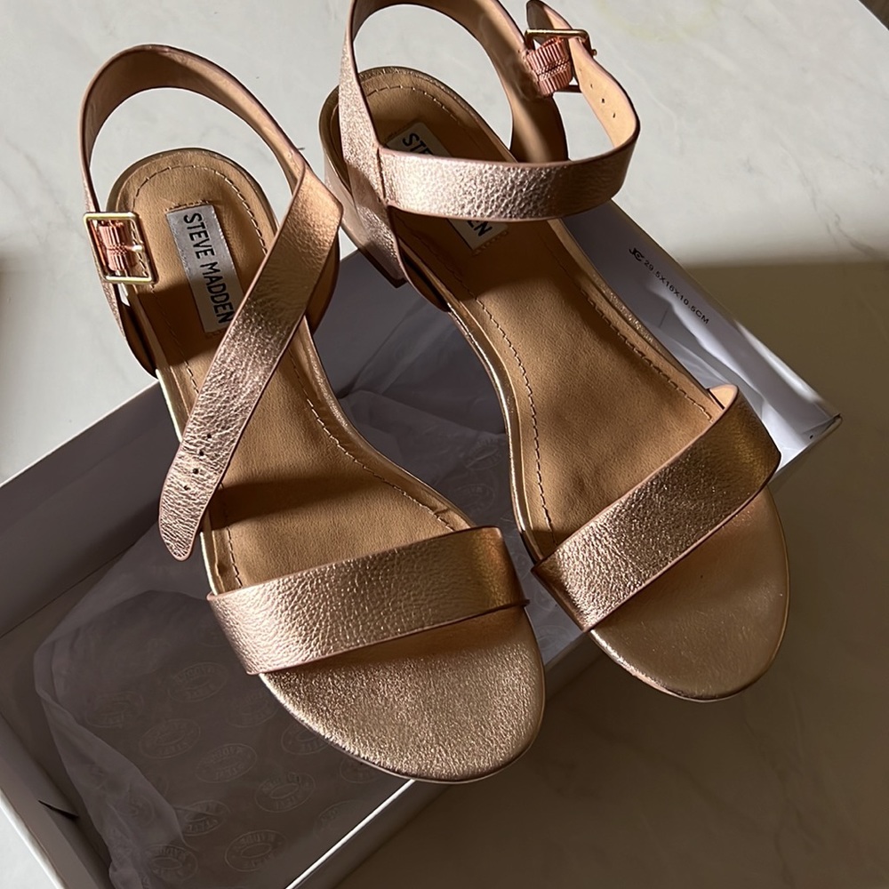 Steve Madden Sandals